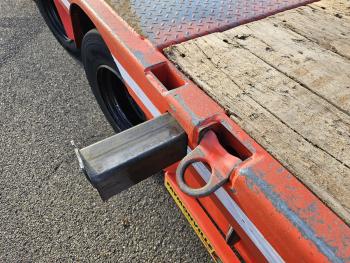 F-S44-/ 4 x STEERING / HYDRAULIC RAMPS / EXTENDABLE